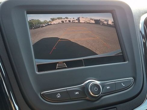 Used 2024 Chevrolet Equinox RS AWD/4WD image 4