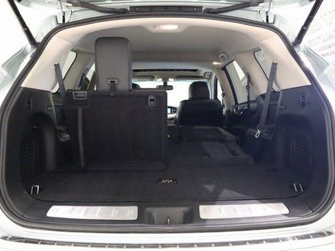 Used 2014 INFINITI QX60 AWD w/ Premium Package image 34