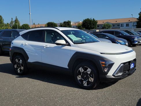 Certified 2024 Hyundai Kona SEL AWD/4WD image 24