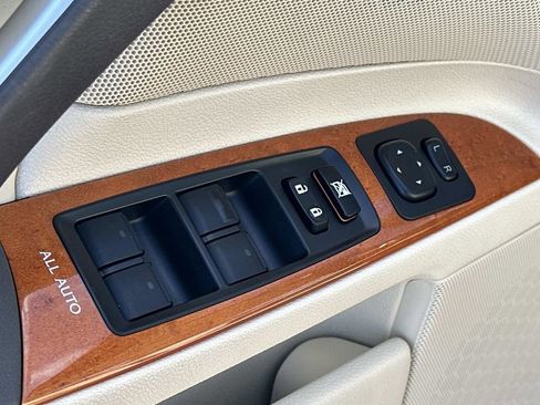 Used 2009 Lexus IS 250 AWD image 23