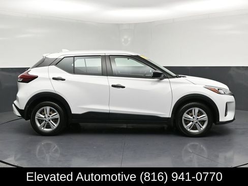 Used 2021 Nissan Kicks S FWD image 24