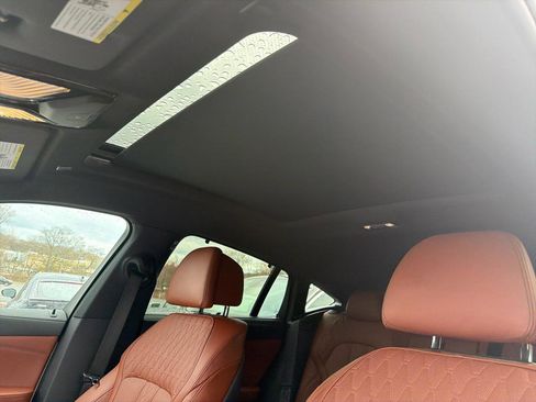 Used 2023 BMW X6 M50i w/ Executive Package AWD/4WD image 19