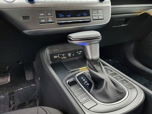 New 2026 Hyundai Kona SEL Sport image 24