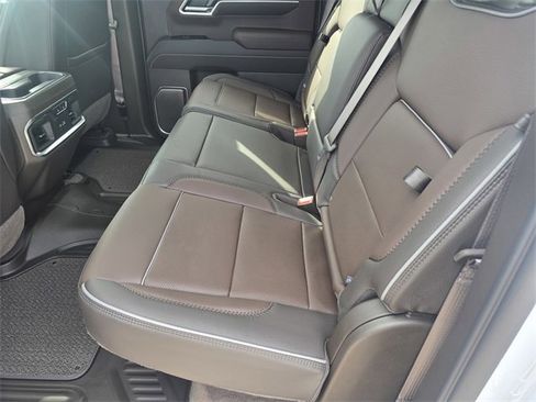 New 2026 GMC Sierra 1500 Denali image 9