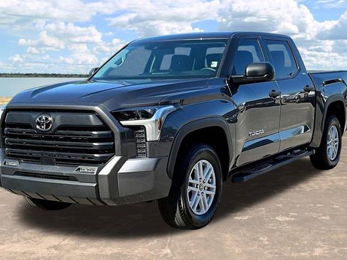 Used 2024 Toyota Tundra SR5 AWD/4WD image 4