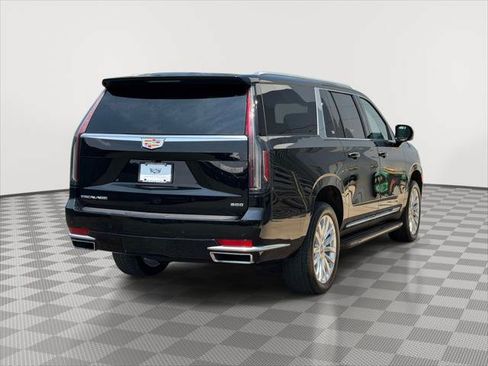 Used 2023 Cadillac Escalade ESV Luxury AWD/4WD image 7