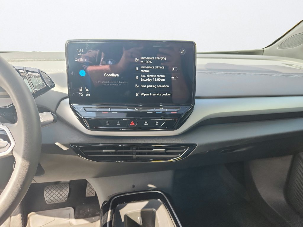 Certified 2023 Volkswagen ID.4 Pro AWD/4WD image 17