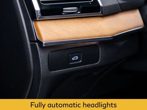 Used 2023 Volvo XC90 B5 Plus w/ Protection Package AWD/4WD image 20