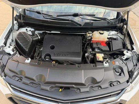 Used 2020 Chevrolet Traverse Premier w/ Redline Edition AWD/4WD image 20