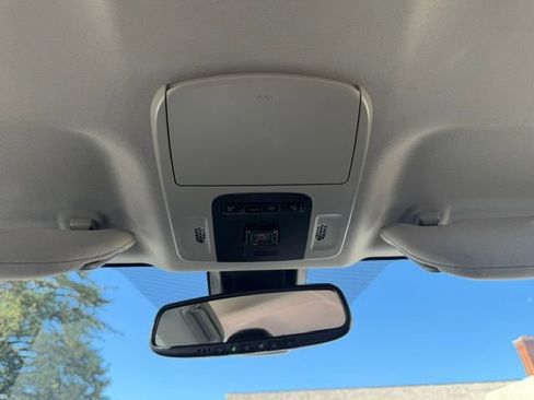 Used 2023 Toyota Camry XSE FWD image 16