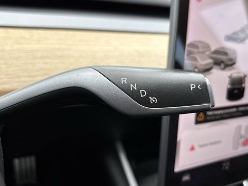 Used 2019 Tesla Model 3 Performance image 26