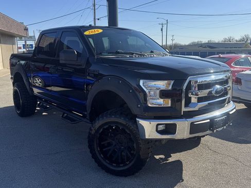 Used 2016 Ford F150 XLT image 2