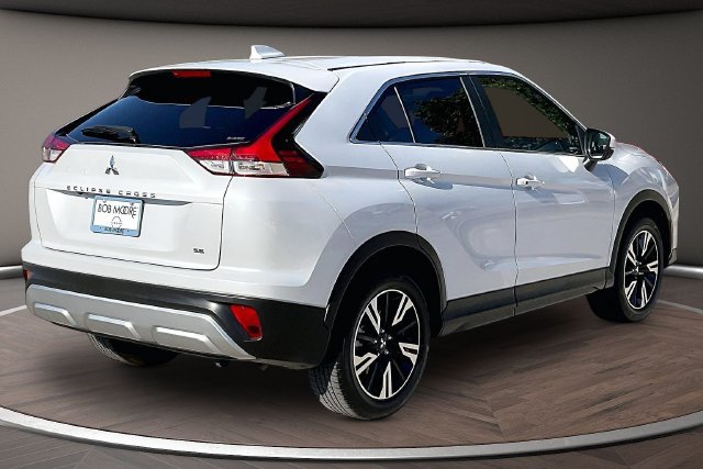 Used 2025 Mitsubishi Eclipse Cross SE AWD/4WD image 2