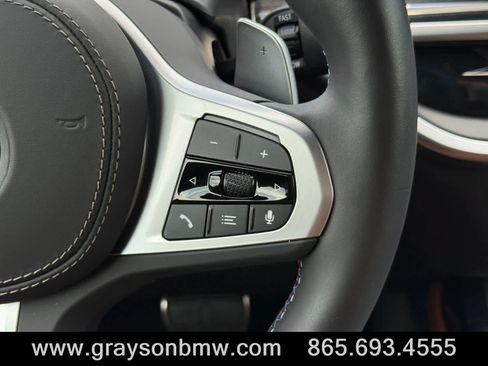 Used 2026 BMW X7 M60i AWD/4WD image 25