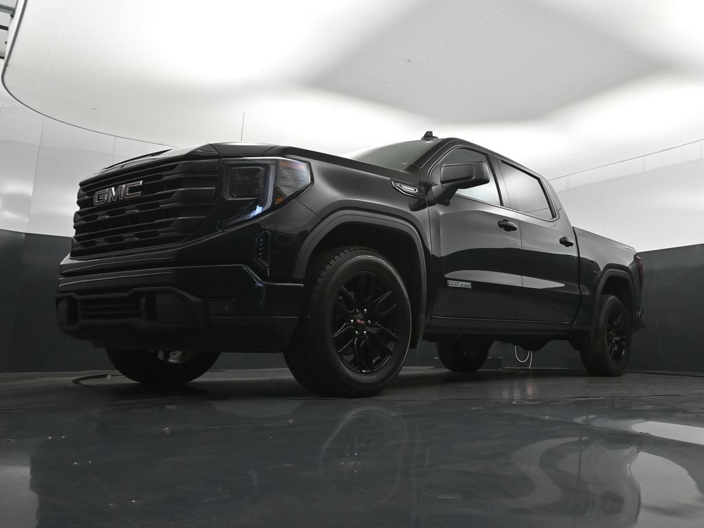 Used 2025 GMC Sierra 1500 Elevation AWD/4WD image 40