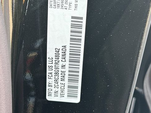 New 2026 Chrysler Pacifica Select AWD/4WD image 23