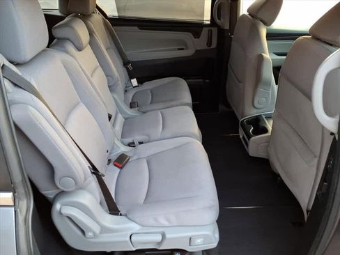 Certified 2019 Honda Odyssey EX image 12