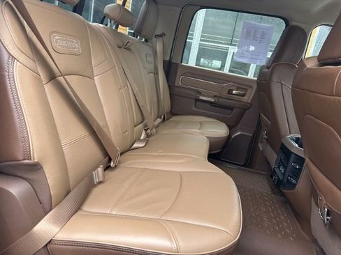Used 2022 RAM 3500 Limited AWD/4WD image 13