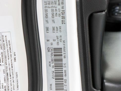 Used 2020 Jeep Grand Cherokee Altitude image 32