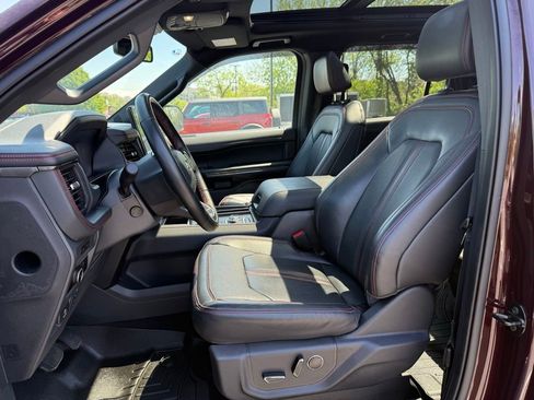 Used 2023 Ford Expedition Max Limited AWD/4WD image 12