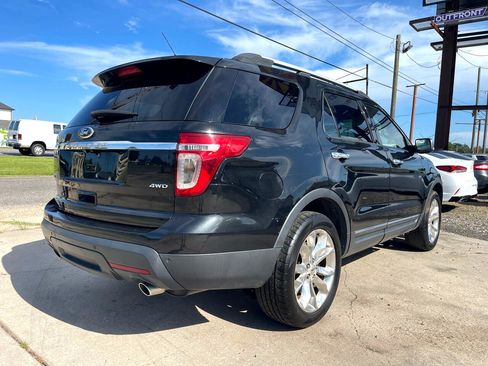 Used 2015 Ford Explorer XLT w/ Equipment Group 202B image 5