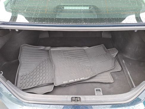 Certified 2019 Toyota Camry LE image 6