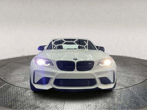 Used 2018 BMW M2 image 2