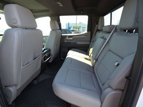 New 2026 Chevrolet Silverado 1500 LTZ w/ LTZ Premium Package image 31