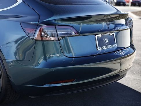 Used 2018 Tesla Model 3 Long Range image 7