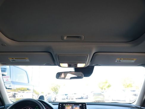 Used 2018 Honda Accord EX image 30