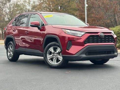 Used 2023 Toyota RAV4 XLE image 2