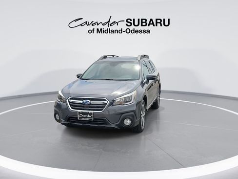 Used 2019 Subaru Outback 3.6R Limited w/ Popular Package #2 AWD/4WD image 4