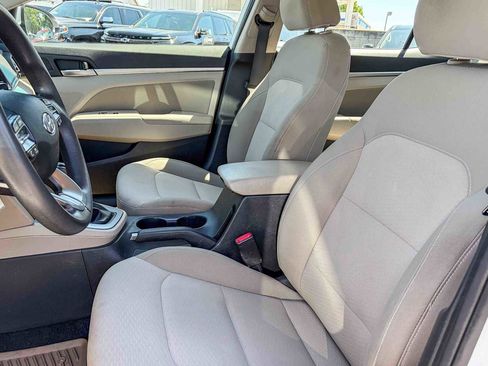 Used 2020 Hyundai Elantra SEL FWD image 16