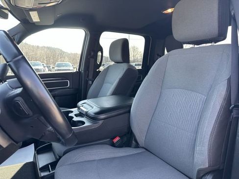 Used 2024 RAM 3500 Big Horn AWD/4WD image 15