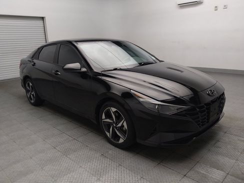 Used 2023 Hyundai Elantra SEL w/ Convenience Package FWD image 13