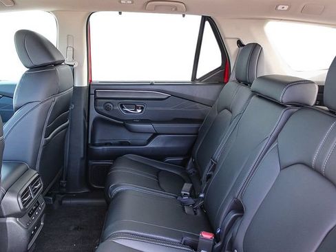 New 2026 Honda Pilot Touring image 22
