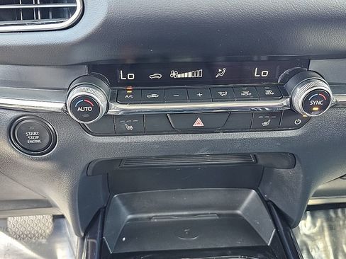 Certified 2025 MAZDA CX-30 AWD 2.5 S w/ Preferred Package image 30