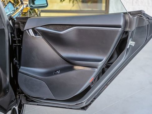 Used 2021 Tesla Model S Performance image 53