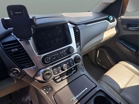 Used 2015 Chevrolet Tahoe LTZ AWD/4WD image 7