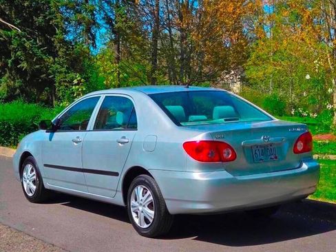 Used 2007 Toyota Corolla CE image 10
