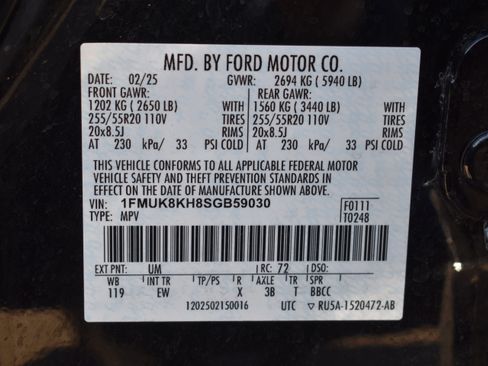 Used 2025 Ford Explorer ST-Line AWD/4WD image 38