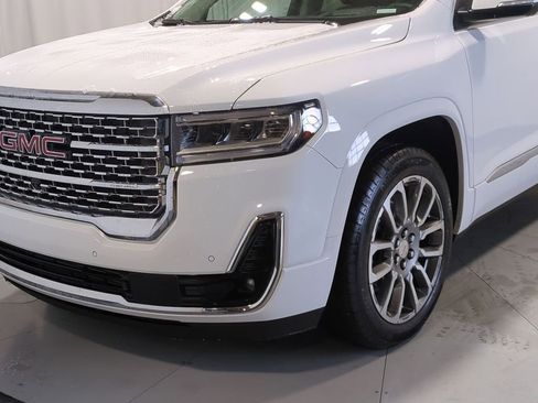 Used 2023 GMC Acadia Denali w/ Denali Ultimate Package image 14