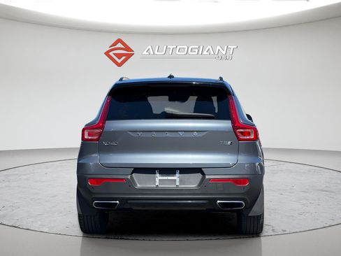 Used 2019 Volvo XC40 T5 R-Design AWD/4WD image 6