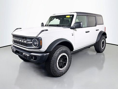 New 2026 Ford Bronco Big Bend w/ Black Diamond Package AWD/4WD image 3