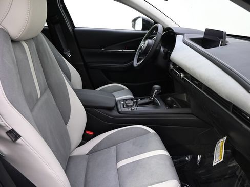 Certified 2026 MAZDA CX-30 2.5 Turbo AWD/4WD image 16