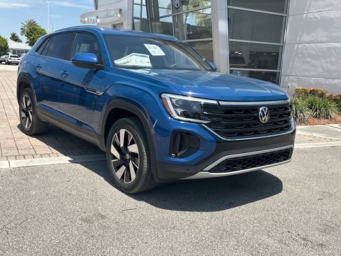 New 2026 Volkswagen Atlas Cross Sport SE FWD image 5