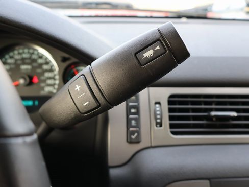 Used 2014 Chevrolet Silverado 2500 LTZ w/ LTZ Plus Package image 8