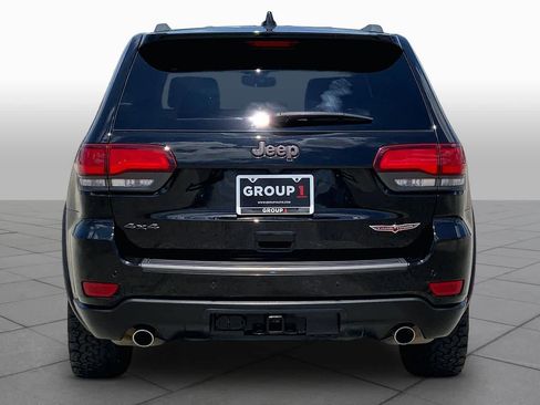 Used 2021 Jeep Grand Cherokee Trailhawk w/ Trailhawk Luxury Group AWD/4WD image 5