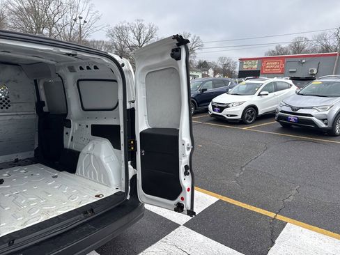 Used 2019 RAM ProMaster City Tradesman image 32