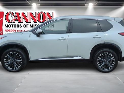 New 2026 Nissan Rogue Platinum AWD/4WD image 8